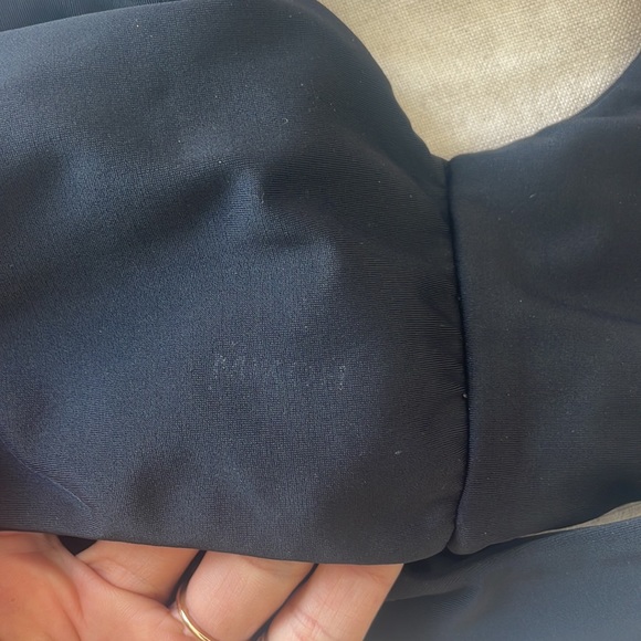 Mikoh bundle - Picture 11 of 13